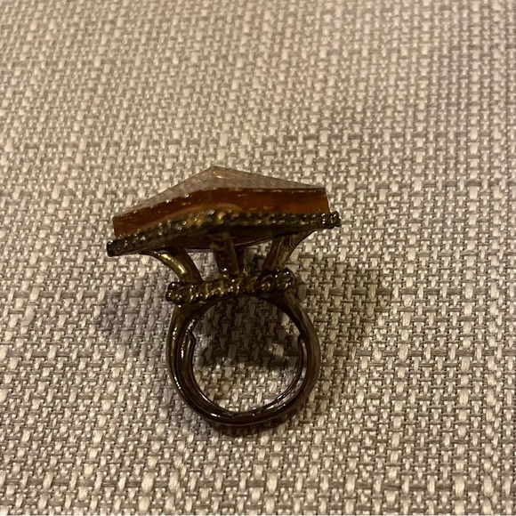 Women's ring - Picture 2 of 2